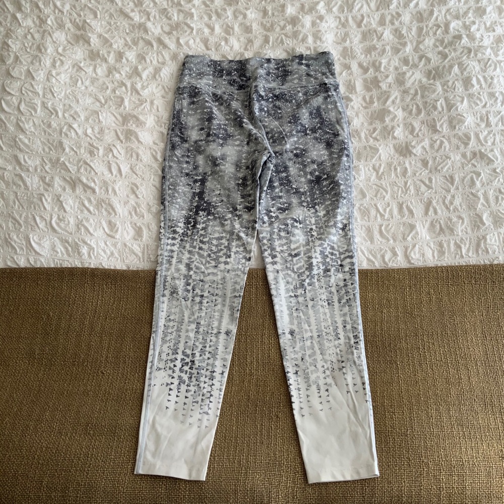 Calvin Klein Large - image 4